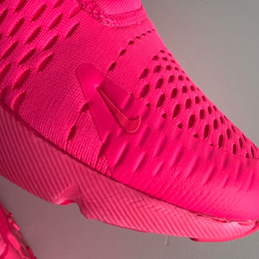 🔥 NIKE | 10 | W Air Max 270 (HYPER PINK) - Picture 11 of 16